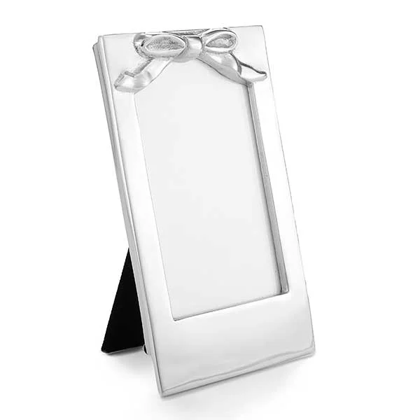 Engraved Mariposa 4x6 Bow Frame